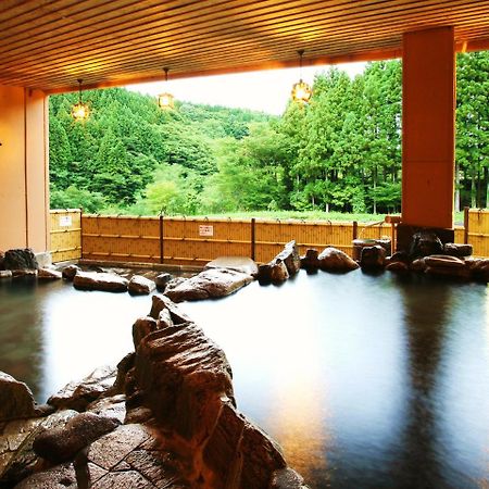 土湯温泉 やすらぎの宿 向瀧旅館 Fukushima (Fukushima) Exterior foto