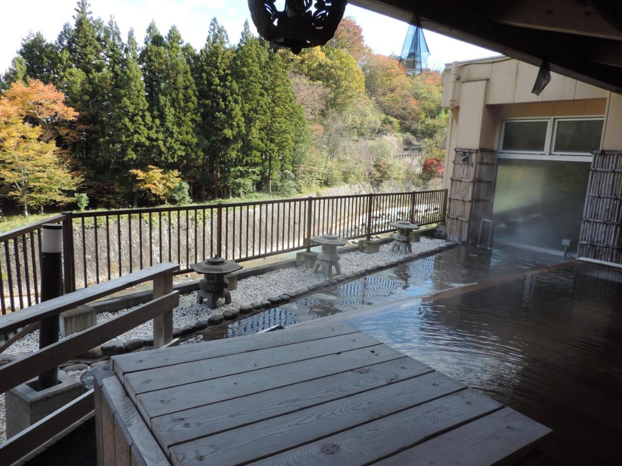 土湯温泉 やすらぎの宿 向瀧旅館 Fukushima (Fukushima) Exterior foto